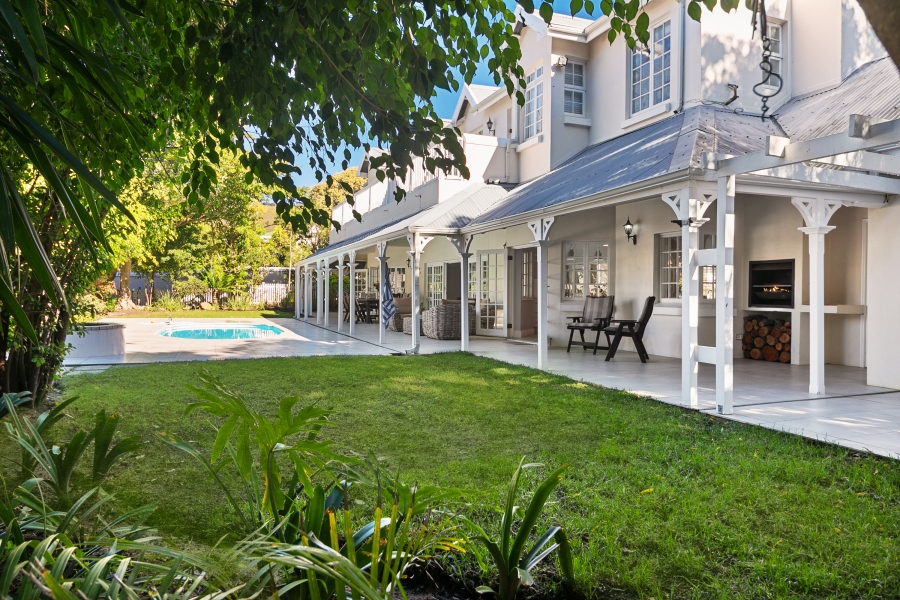 4 Bedroom Property for Sale in Belvidere Estate Western Cape